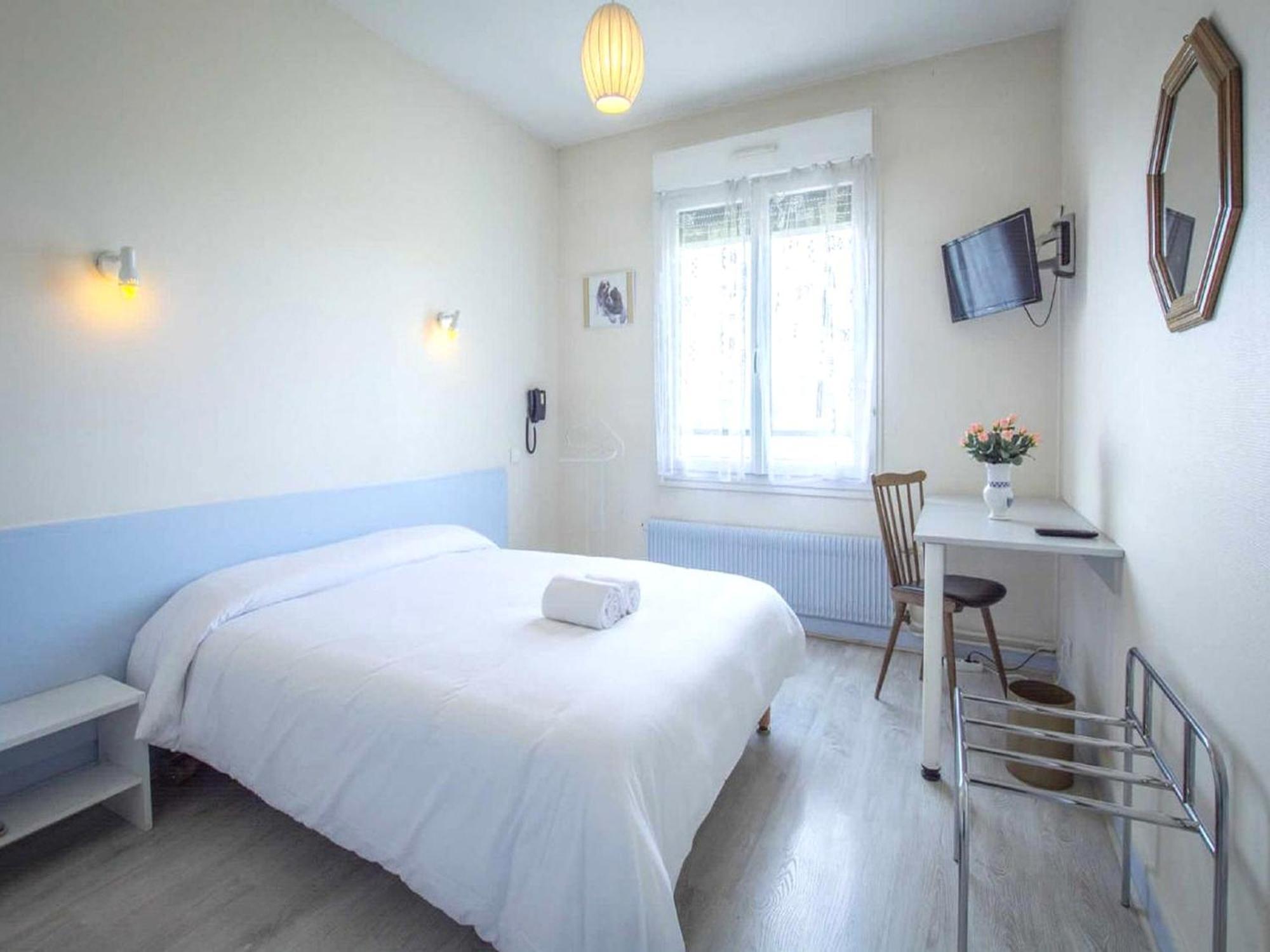 فندق Le Relais De La Route Bleue Saint-Loup  المظهر الخارجي الصورة